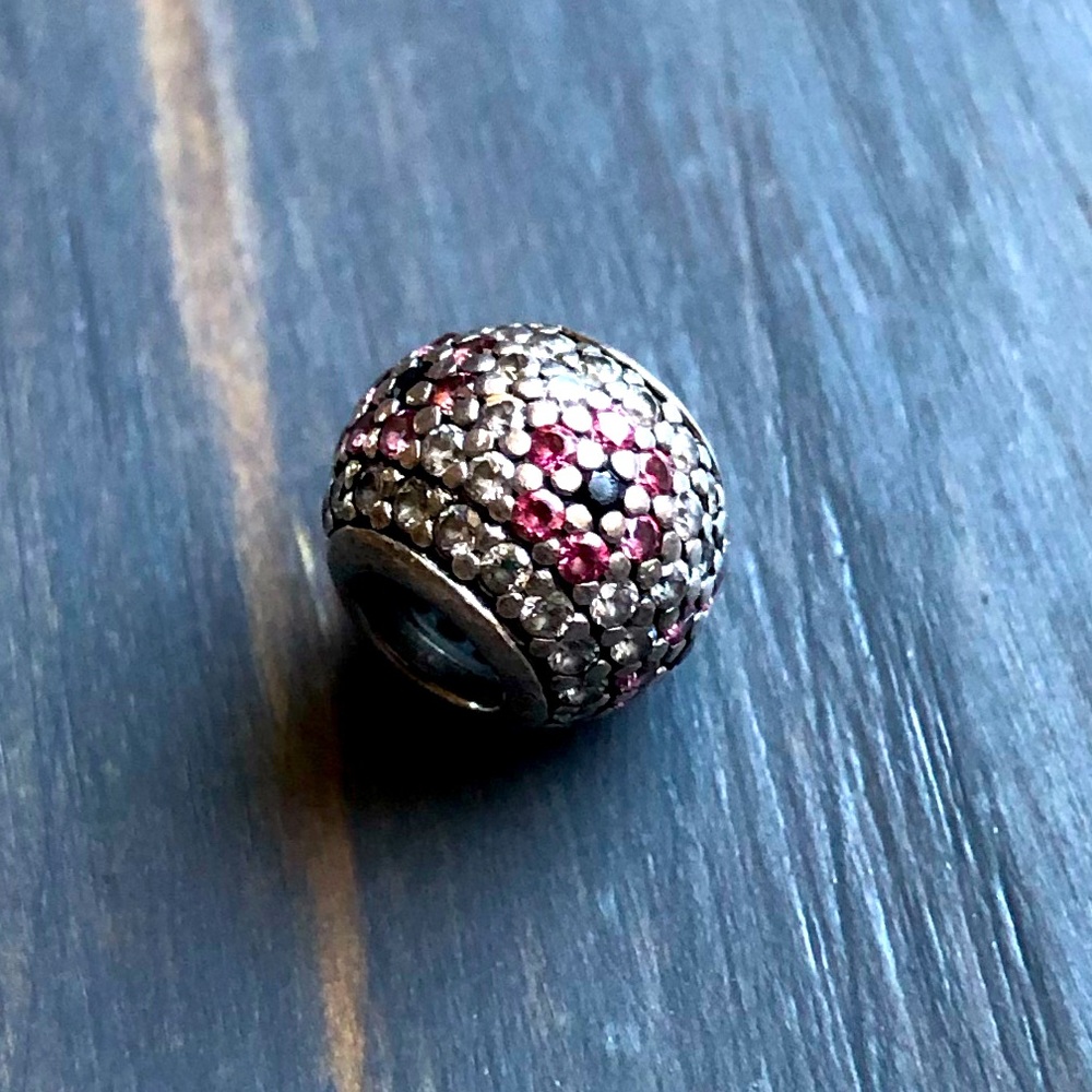 Pandora shimmering pink blossom charm